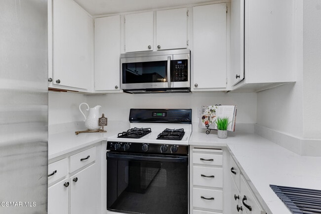 Building Photo - 1912 Heywood St