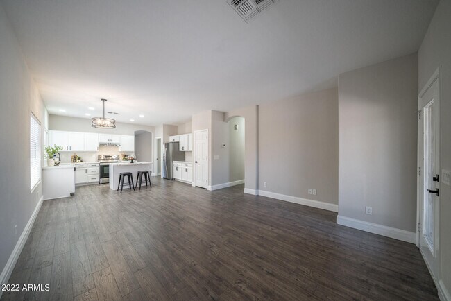 Building Photo - 3649 S Loback Ln