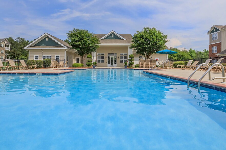 Primary Photo - Bradford Park