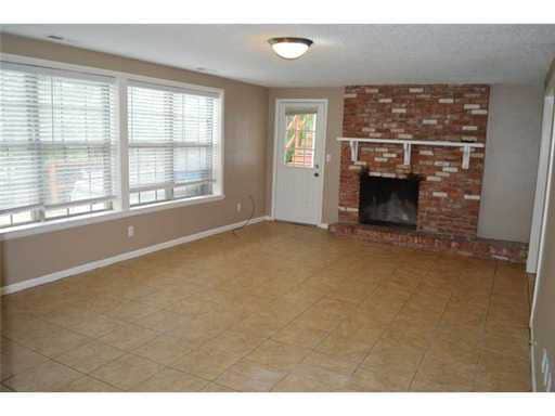 Building Photo - PRE-LEASING 4 Bedroom 2 Bath Single Family Home Close to Campus ent!!!