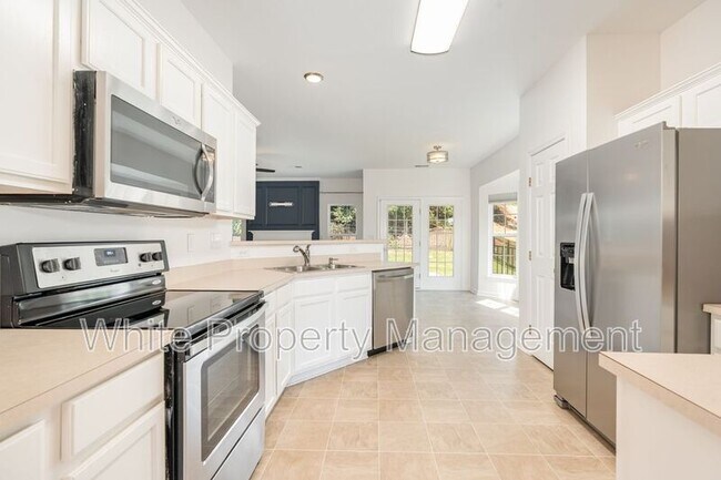 Building Photo - 815 Haymarket Pl