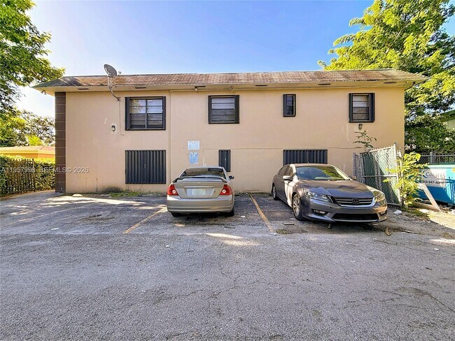 Building Photo - 2335 NE 172nd St