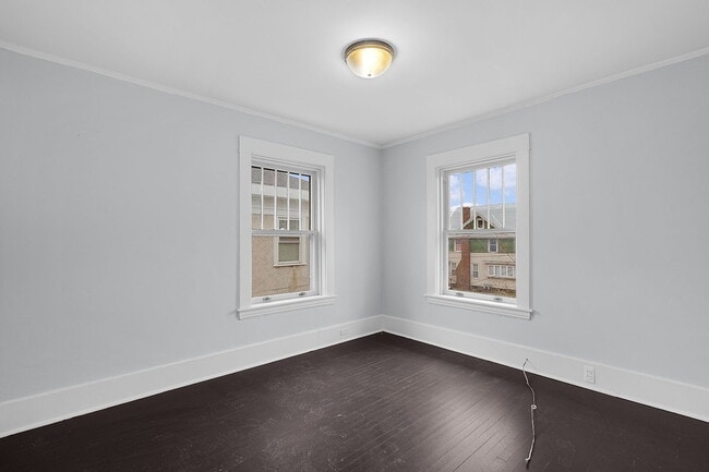 Building Photo - 908 Worden St SE