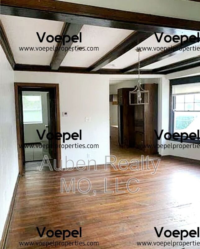 Primary Photo - 3244 Brooklyn Ave
