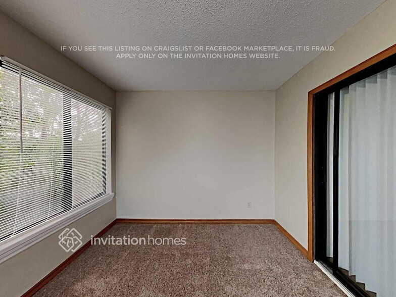 Building Photo - 908 Silver Leaf Pl