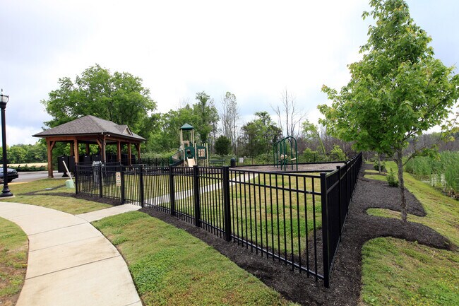 Building Photo - 3718 Black Powder Ln
