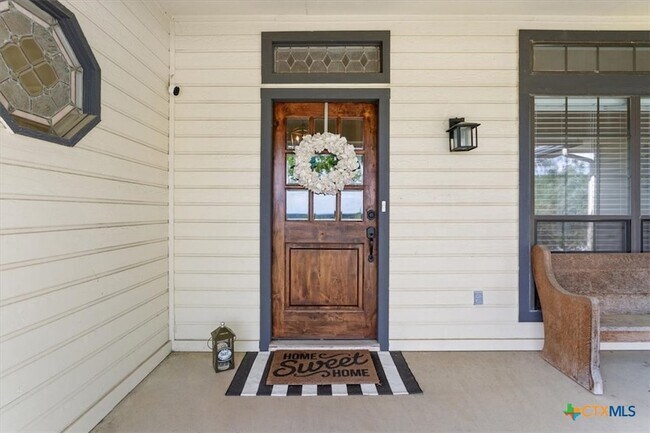 Building Photo - 840 Long Horn Trail