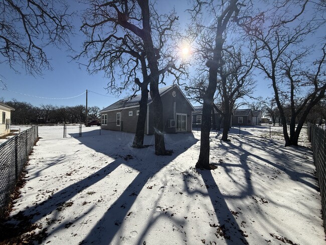 Building Photo - 171 Finn Ln