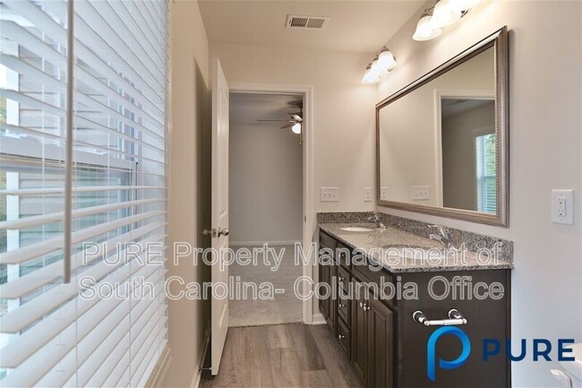 Building Photo - 1128 Brenda Ln