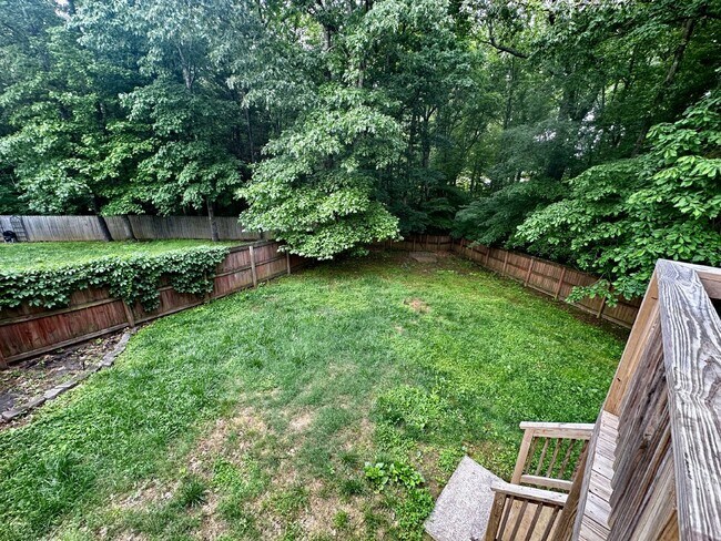 Building Photo - 2701 Hidden Ridge Ct