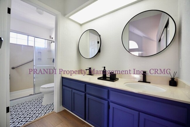 Building Photo - 134 Ignacio Valley Cir