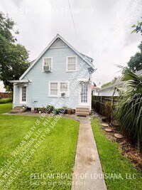 Building Photo - 130 S Hennessey St