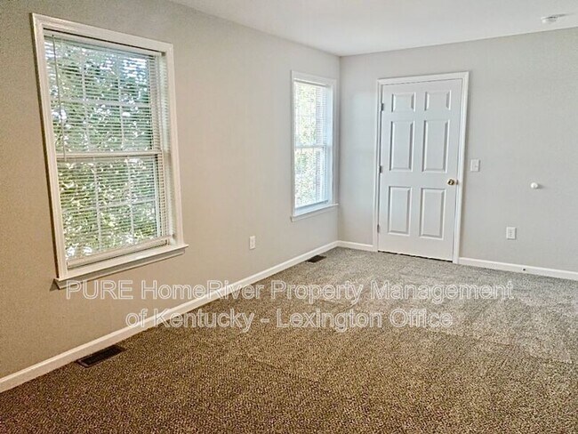 Building Photo - 1053 Merrick Dr