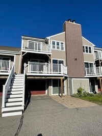 Building Photo - Townhouse located at Pheasant Hill, North Berwick Maine