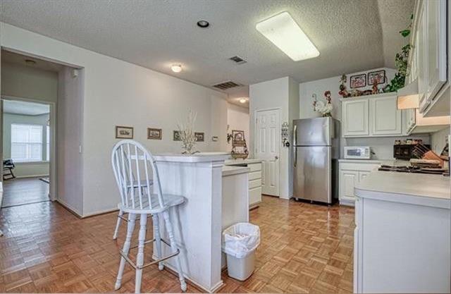 Building Photo - 1006 Blackenhurst Ln