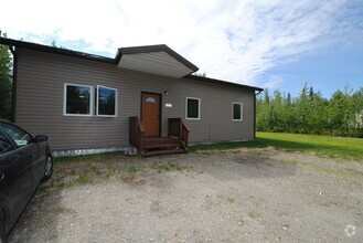 Building Photo - Remarkably Energy Efficient 3 Bed/1 Bath j...