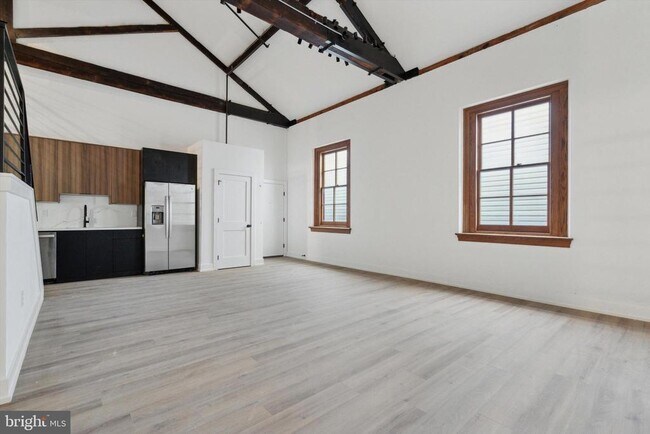 Building Photo - 808 N 3rd St
