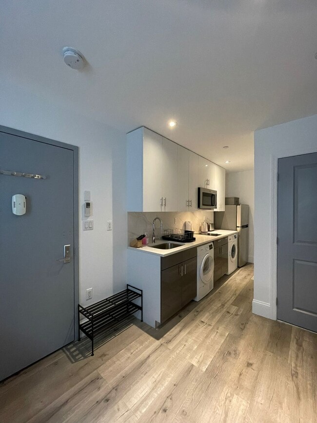 Floorplan - 308 E 52nd St