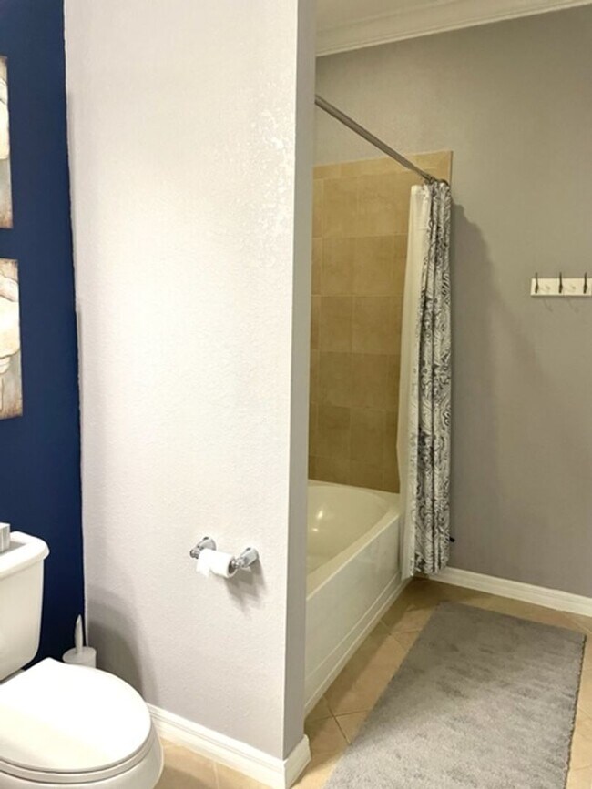 Building Photo - 2026  SUMMER/FALL RENTAL !! FURNISHED 2/2/ RIVERSTAND GOLF/TENNIS CLUB NEAR BEACHES