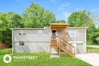 Building Photo - 300 E 164th Terrace