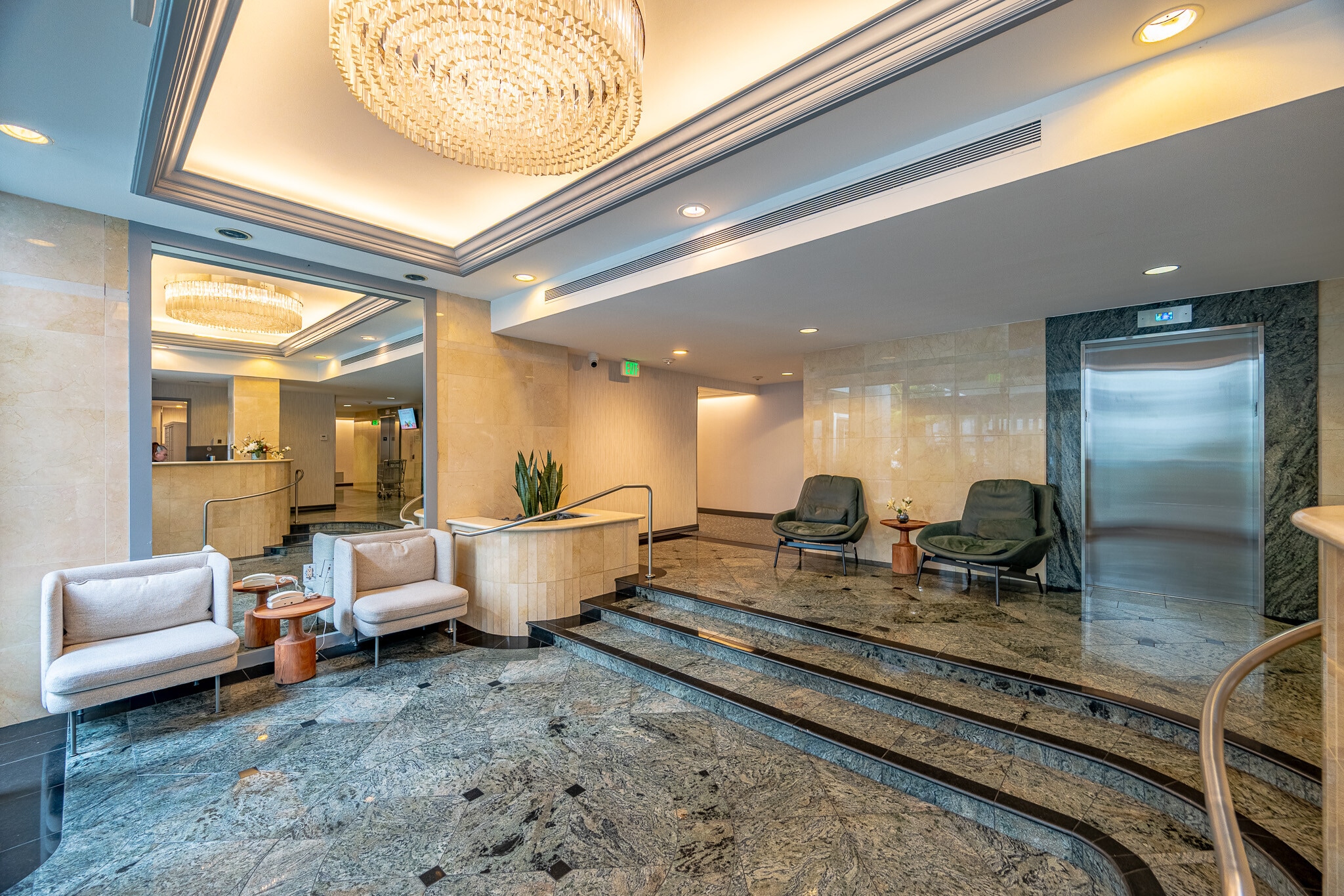 Lobby - 2160 Century Park E