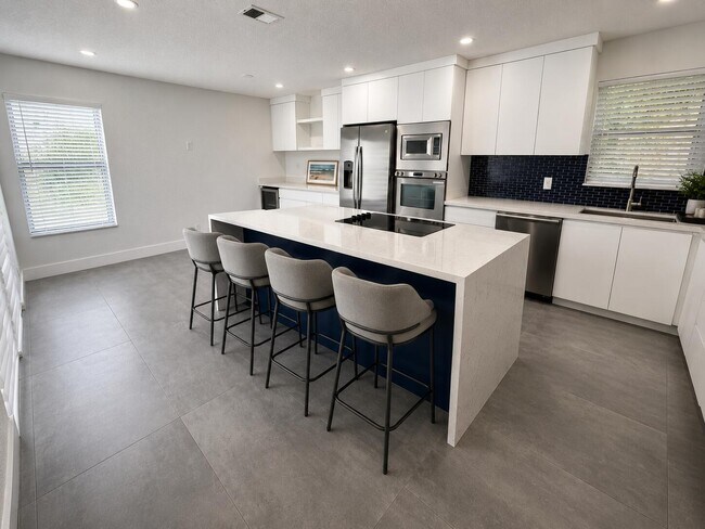 Building Photo - 4683 NW 99th Terrace