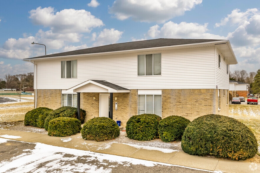 Building Photo - Thomas White Apartments