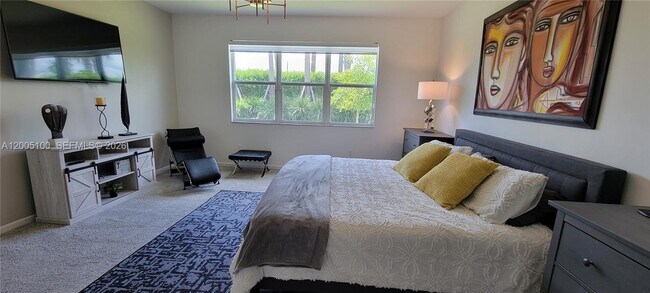 Building Photo - 11637 SW Lyra Dr.