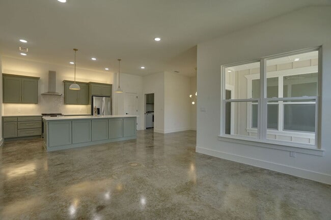 Building Photo - 106 Cardinal Wds