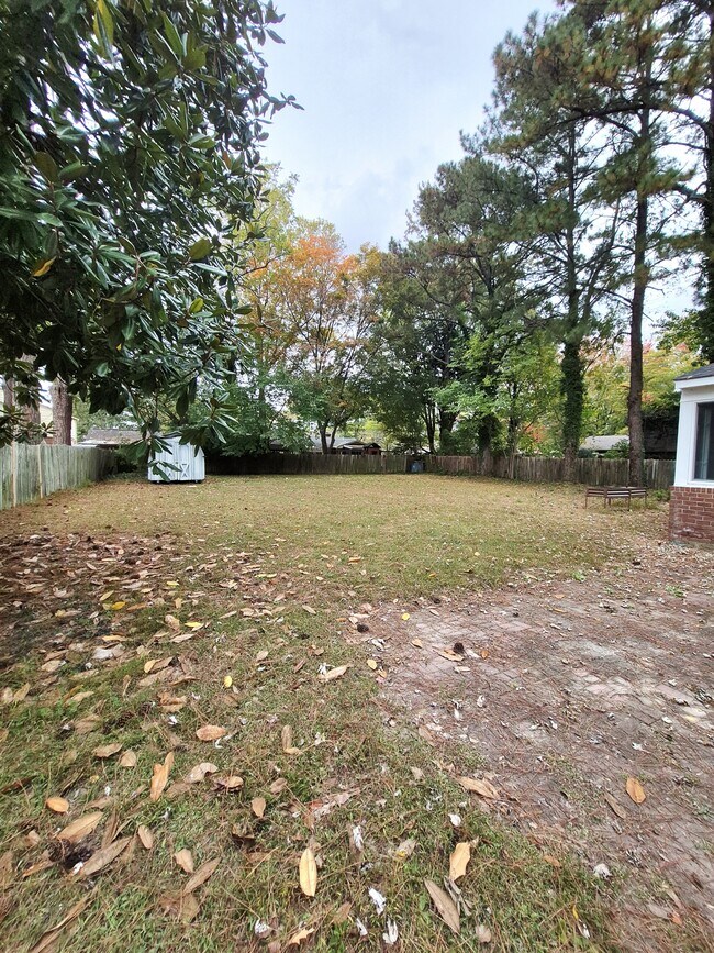 Building Photo - 97 Waterview Dr