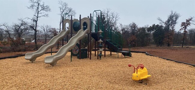 Building Photo - 12421 Bluford Ln