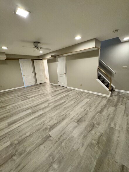 Building Photo - 301 Bluegrass Ave