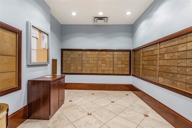 Building Photo - 345 Bayshore Blvd