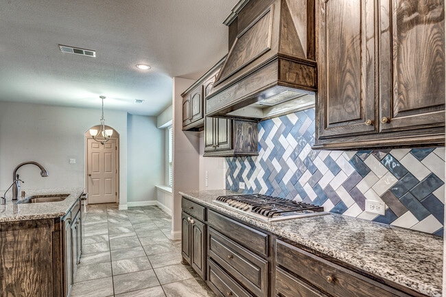 Building Photo - 14015 Steadman Dr