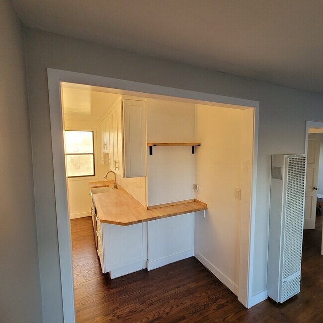 Building Photo - 2638 23rd St