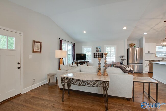 Building Photo - 805 Rison Ave NE