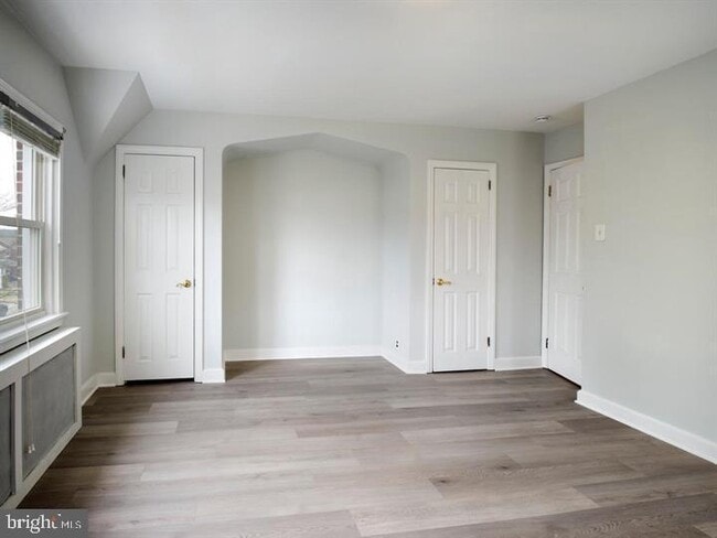 Building Photo - 1200 Angora Ave