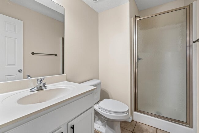 Building Photo - 57 Lake Shore Dr