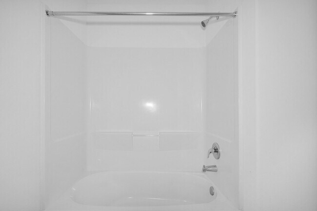 Building Photo - 24126 Maple Turn Ln