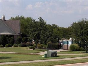 Building Photo - 515 Hunters Ridge Dr