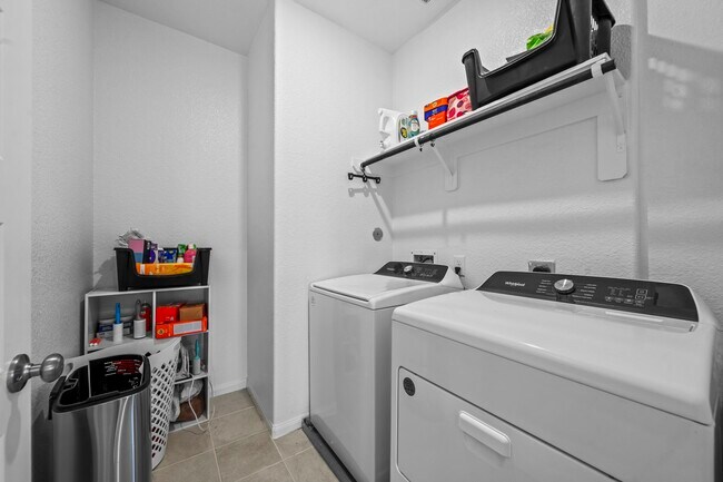 Building Photo - 602 Sandy Bay Ln