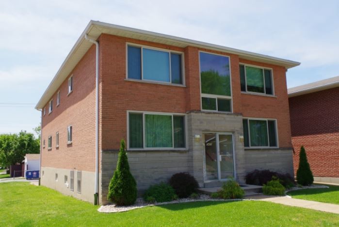 Front of Building - 5400 Eichelberger St