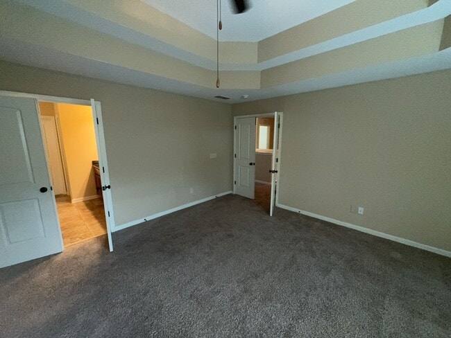 Building Photo - 9300 Yarbrough Rd