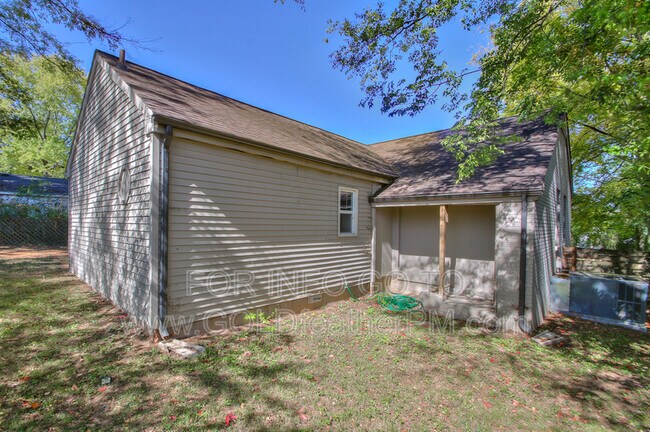 Building Photo - 203 Wheeler Ave