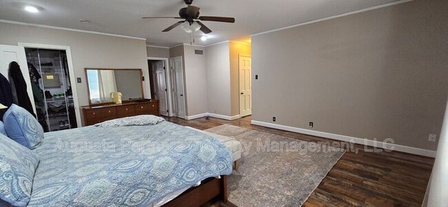 Building Photo - 289 Ashbrook Dr