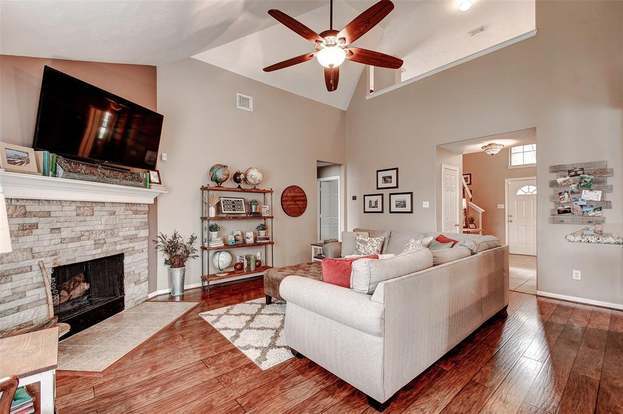 Building Photo - 24419 Travis House Ln