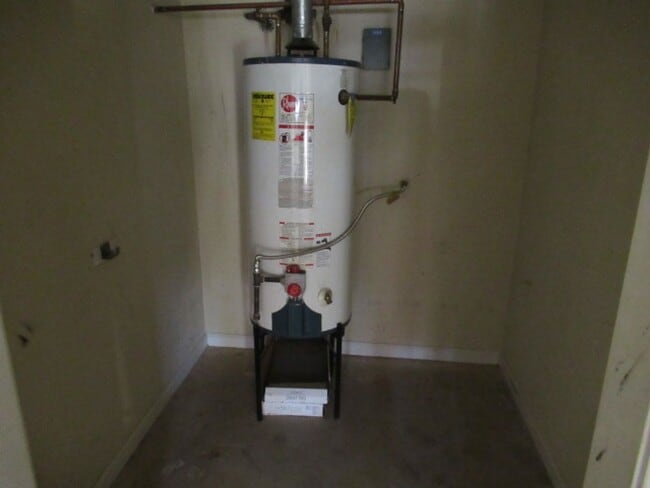 Building Photo - 105 Ashgate Way