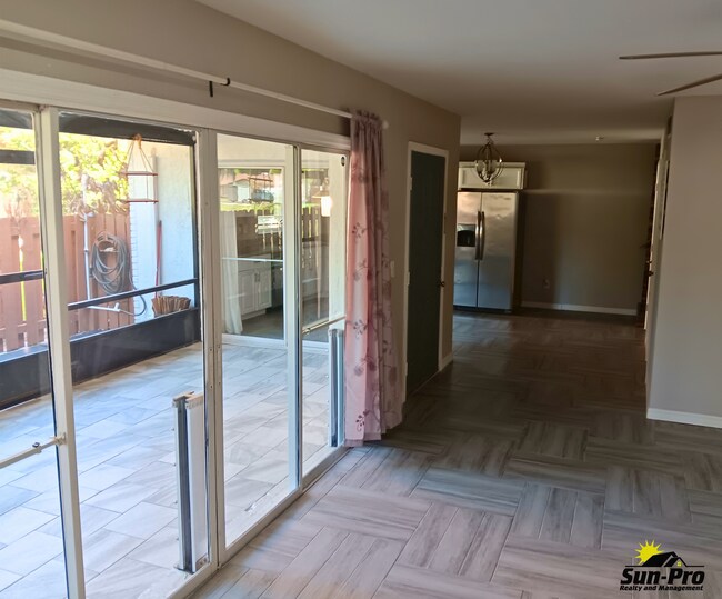 Building Photo - 139 Moonstone Ct