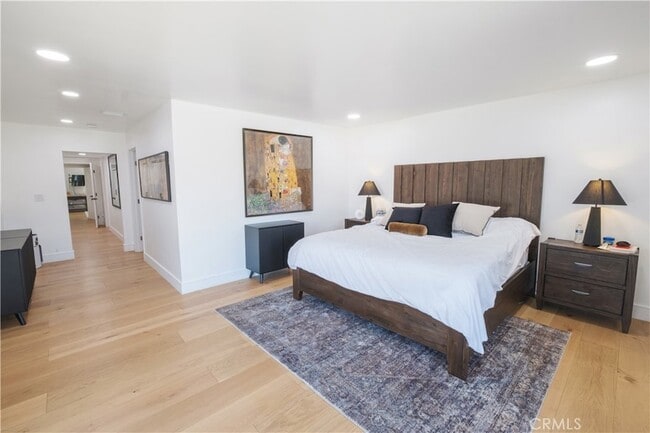 Building Photo - 9109 La Alba Dr