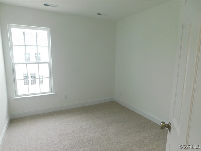 Building Photo - 7004 Leire Ln